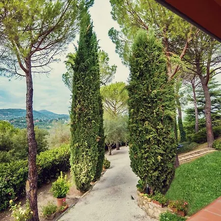 Nuba, In Campagna E A 5 Minuti Dal Cuore Del Centro Storico, Elegante Residenza Con Due Sale Da Bagno, Jacuzzi E Ogni Comfort Perugia