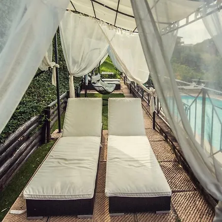 Nuba, In Campagna E A 5 Minuti Dal Cuore Del Centro Storico, Elegante Residenza Con Due Sale Da Bagno, Jacuzzi E Ogni Comfort * Perugia