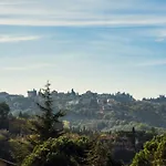 Nuba, In Campagna E A 5 Minuti Dal Cuore Del Centro Storico, Elegante Residenza Con Due Sale Da Bagno, Jacuzzi E Ogni Comfort Perugia