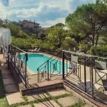 Lantställe Nuba, In Campagna E A 5 Minuti Dal Cuore Del Centro Storico, Elegante Residenza Con Due Sale Da Bagno, Jacuzzi E Ogni Comfort Perugia