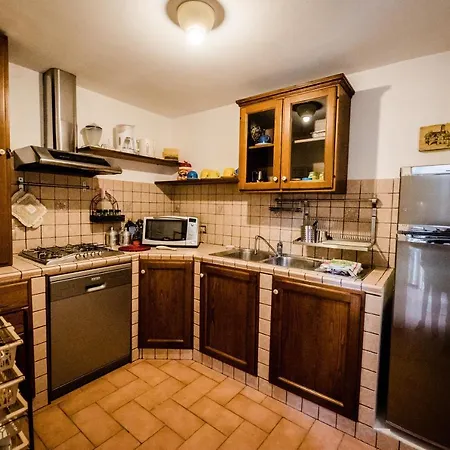 Nuba, In Campagna E A 5 Minuti Dal Cuore Del Centro Storico, Elegante Residenza Con Due Sale Da Bagno, Jacuzzi E Ogni Comfort *