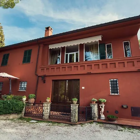 Nuba, In Campagna E A 5 Minuti Dal Cuore Del Centro Storico, Elegante Residenza Con Due Sale Da Bagno, Jacuzzi E Ogni Comfort Lantställe *