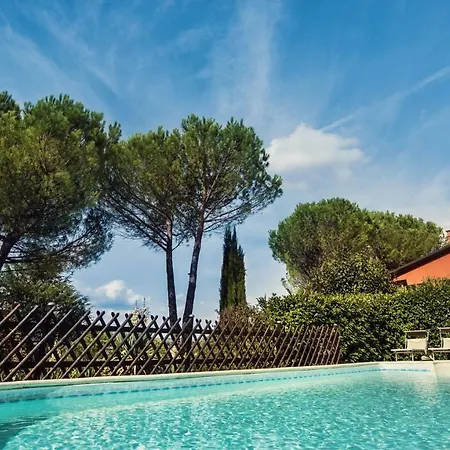 Nuba, In Campagna E A 5 Minuti Dal Cuore Del Centro Storico, Elegante Residenza Con Due Sale Da Bagno, Jacuzzi E Ogni Comfort