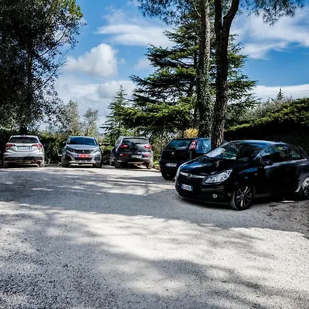 בית כפרי Nuba, In Campagna E A 5 Minuti Dal Cuore Del Centro Storico, Elegante Residenza Con Due Sale Da Bagno, Jacuzzi E Ogni Comfort