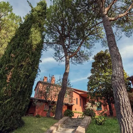 Nuba, In Campagna E A 5 Minuti Dal Cuore Del Centro Storico, Elegante Residenza Con Due Sale Da Bagno, Jacuzzi E Ogni Comfort